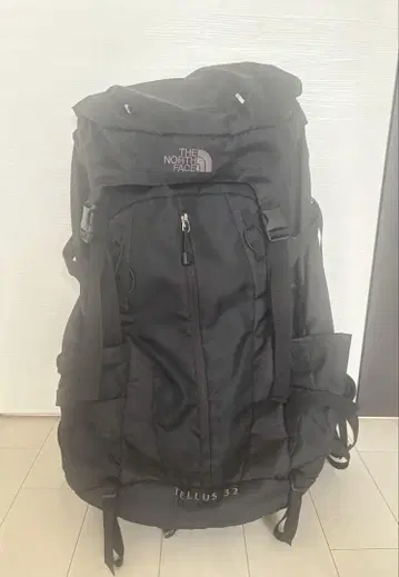 THE NORTH FACE 백팩 TELLUS 32 L 사이즈 블랙