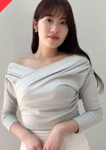 비대칭 코튼 블렌드 저지 탑