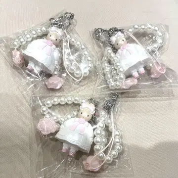 산리오 캐릭터즈 시크릿 스트랩 마론 크림