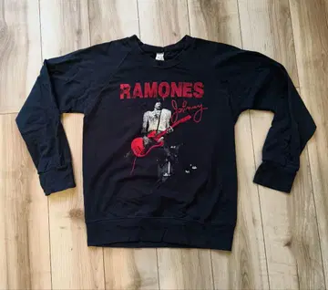 RAMONES 프린트 맨투맨 M
