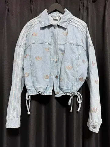 기간 한정 가격 인하 adidas Originals 데님 자켓