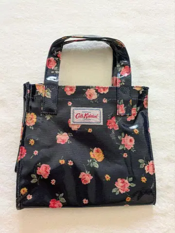 Cath Kidston 네이비 로즈 꽃무늬 토트백 비닐 코팅