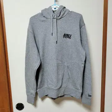 AVIREX x NEW ERA 후드티 M 사이즈