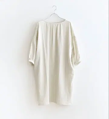 evam eva 개더 슬리브 원피스