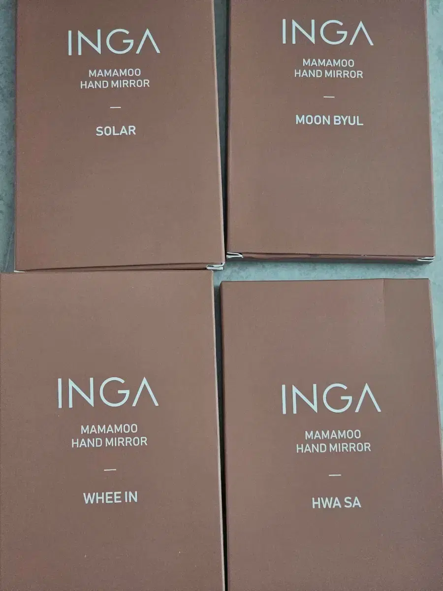 Mamamoo Solar Moonbyul Wheein Hwasa INGA Mirror Set