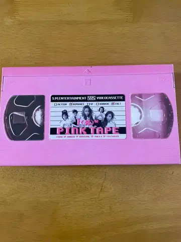 [ 가격 인하 협상 가능 ] PINK TAPE f(x)