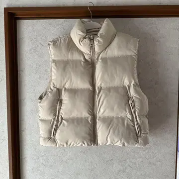 ZARA 베이지 다운 베스트 L 사이즈