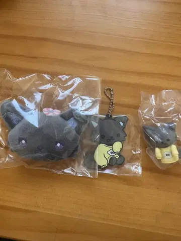 지오참 피하이 시크릿 브로치