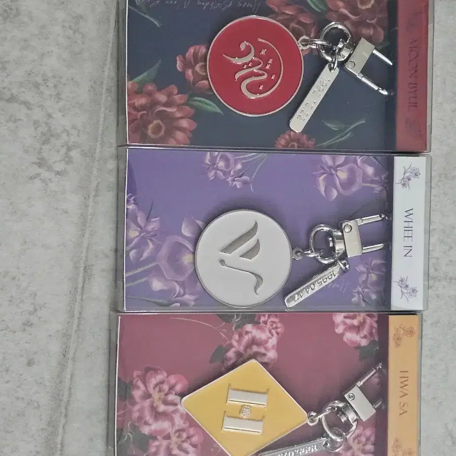 Mamamoo Moonbyul Wheein Hwasa Birthday Keyring Goods