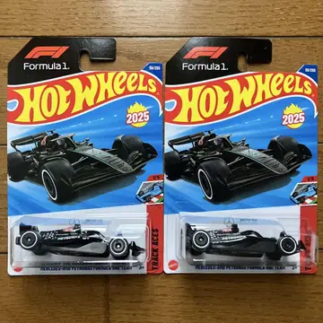 핫휠 베이직카 F1 메르세데스 AMG 페트로나스 2개 세트