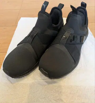 PUMA SOFTFOAM+ 스니커즈