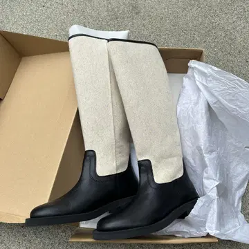 ZARA 롱 부츠 블랙과 베이지 가죽 캔버스