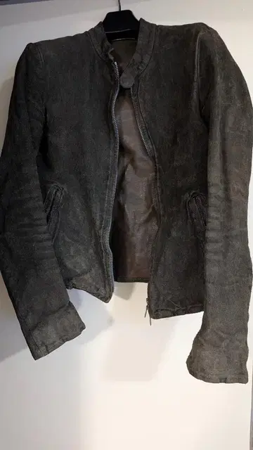 다크 그레이 스웨이드 가죽 싱글 라이더 자켓