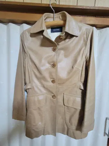 베이지 가죽 자켓 여성용