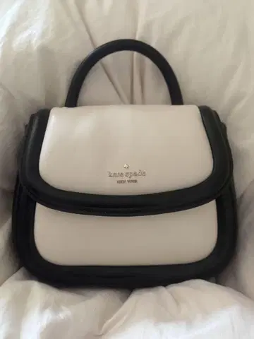 [ 미사용 새상품 ] kate spade 핸드백 바이컬러 화이트/블랙