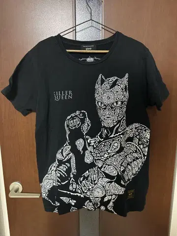glamb KILLER QUEEN 티셔츠 죠죠