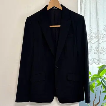 꼼사데모드 블랙 자켓