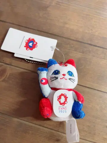 오사카 간사이 만박 엠블럼 마네키네코 마스코트 키링