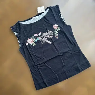 IKUKO 슬리브리스 상의 사이즈 2
