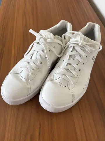 On THE ROGER advantage 25cm 화이트