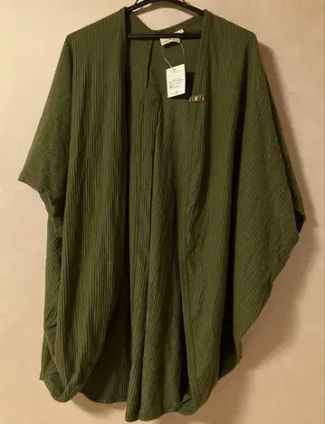 티티카카 판초풍 가디건 카키 프리 사이즈 택 포함, 미사용