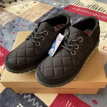 TOKYO CAMPGO 블랙 스니커즈