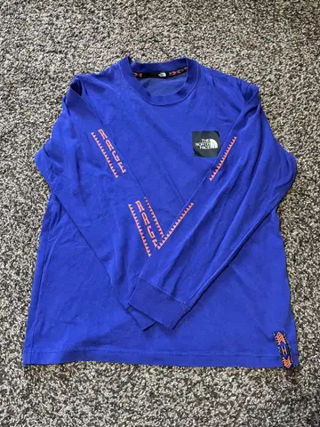 THE NORTH FACE 긴팔 티셔츠 파랑