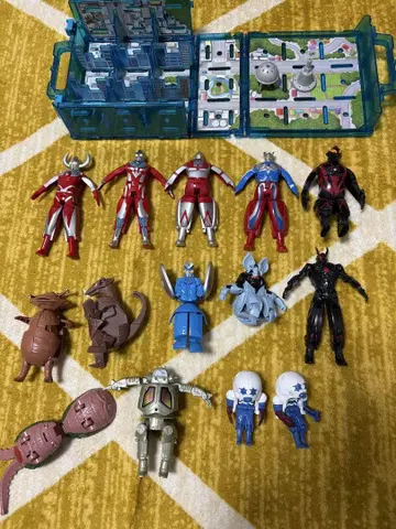 울트라맨 에그 배틀 아타셰 케이스 세트