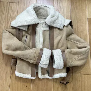 Snidel 숏 무스탕 코트