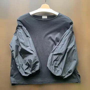 그린 라벨 릴랙싱 벌룬 슬리브 상의 블랙 7부 소매
