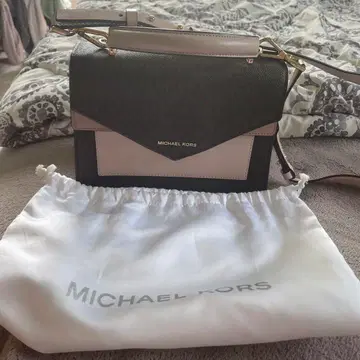 Michael Kors 새상품급