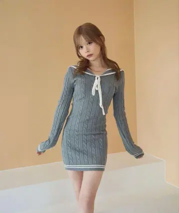 TITTY&CO. 세일러 카라 니트 원피스