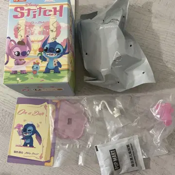 POP MART 스티치 팝마트 Stitch on a Date