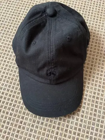 Brooks Brothers black logo cap F