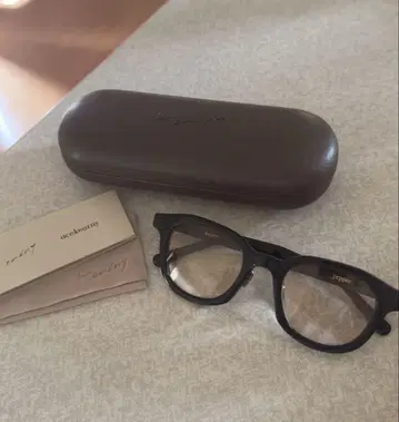 kearny pepper wine brown lens 완판템