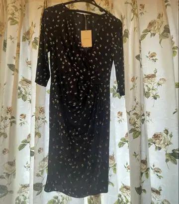 쁘띠 메종 네이비 새 프린트 원피스 9호