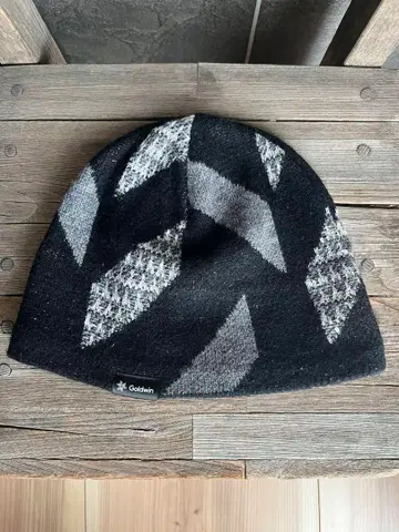 GOLDWIN 기하학 패턴 니트 모자 프리 사이즈