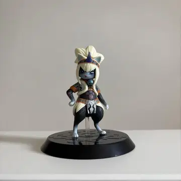 캡콤 몬스터 헌터 아이루 피규어 기린 고양이