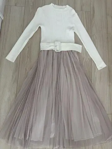 Andal Couture 니트 원피스 벨트 포함