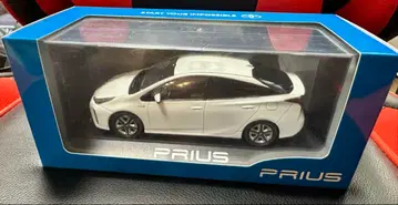 TOYOTA 50 프리우스 화이트 펄 크리스탈 샤인 1/30 스케일