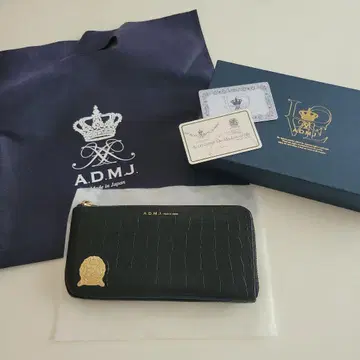 A.D.M.J. 크로커다일풍 가죽 장지갑
