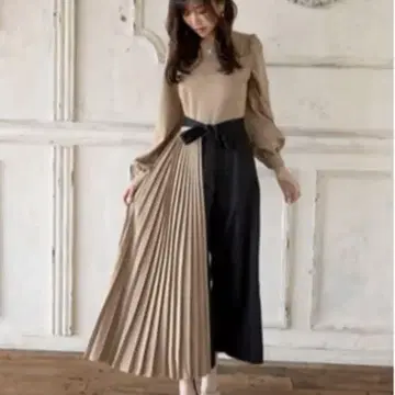 [ 무료배송 ] 에밀리아 위즈 플리츠 올인원 M