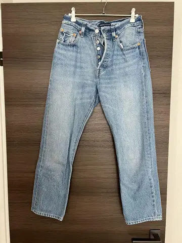 LEVI'S 501 크롭 데님 라이트 블루 25/26