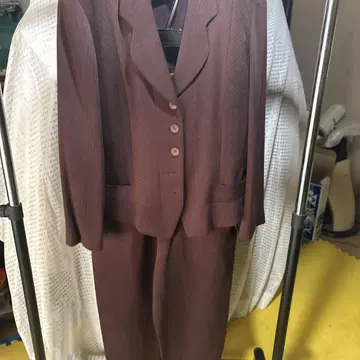 크림슨 스트라이프 셋업