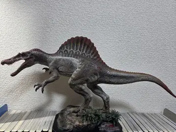 만롱당/W-DRAGON 스피노사우루스 1/35 동상