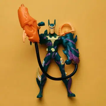 배트맨 피규어 BatmanBeyond Deluxe Neon Camo