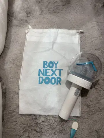 보이넥스트도어 응원봉