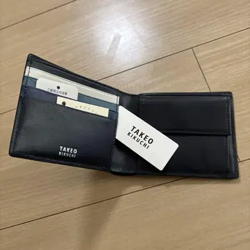 TAKEO KIKUCHI 접이식 지갑 네이비