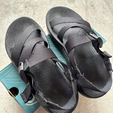Chaco 블랙 스포츠 샌들