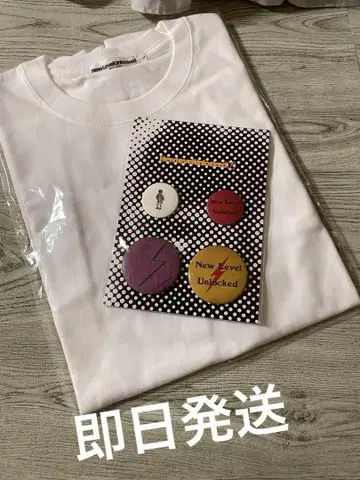 미세스 그린애플 와카이 히로토 벌스데이 T셔츠 캔배치 L사이즈